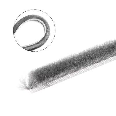 Hitam/abu/cokelat/putih/lainnya 100% PP Woll Pile Sealing Weather Strip untuk pintu dan jendela khusus di gedung apartemen