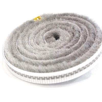 ISO9001 2008 Bersertifikat Brown Brush Seal Door Window Seal Strip dalam WARNA HITAM/GRAY/BRAWN/WITHE/LAIN untuk Kinerja