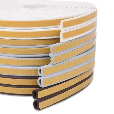 Sesuaikan Resistensi Penuaan Tpe Pvc Epdm Pintu Kayu Karet Seals Cuaca Strip untuk Apartemen