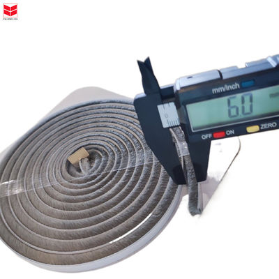 Desain Modern PP Material Seal Strip Door Sweep untuk Fungsi Insectproof