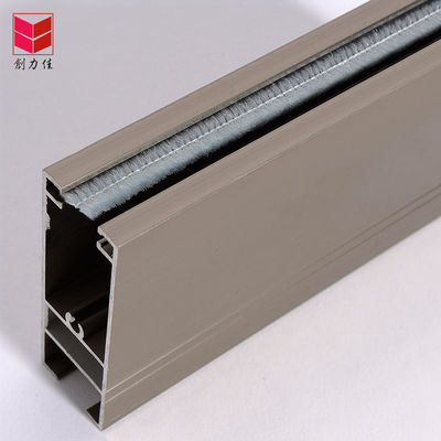Pintu lemari tahan air anti-tabrakan Tumpukan Cuaca Jendela Sealing Strip untuk Apartemen