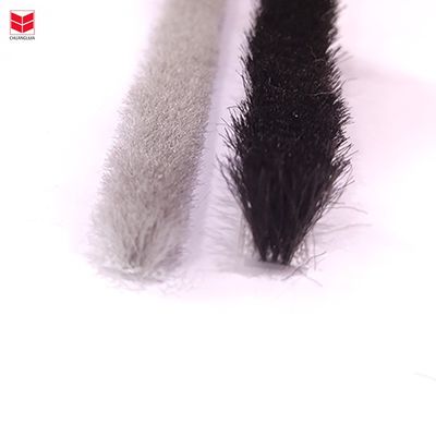 Waterproof Pp Cuaca Bar Pintu Wol Tumpukan Cuaca Strip Gaya Desain Modern