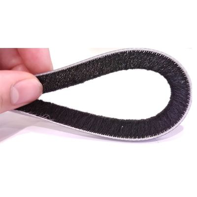 Dustproof Insectproof Wool Pile Sealing Non-Silicone Weather Strip untuk Pintu dan Jendela Aluminium