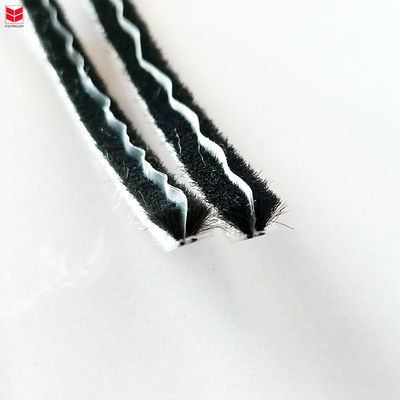 3-50mm Lebar sirip Wool Pile Window Woven Seal Strip Brush Pile Weather Strip dengan ketinggian tumpukan 3-25mm dan desain modern