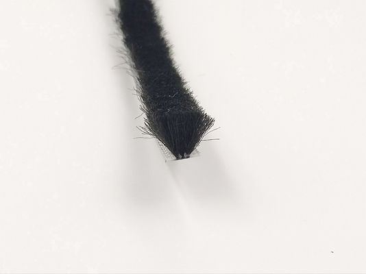 7*10mm Tinggi Tumpukan 3-25mm Silikon Strip Cuaca Sikat untuk Penyegelan Pintu dalam Warna Hitam/GRAY/BRAWN/WITH