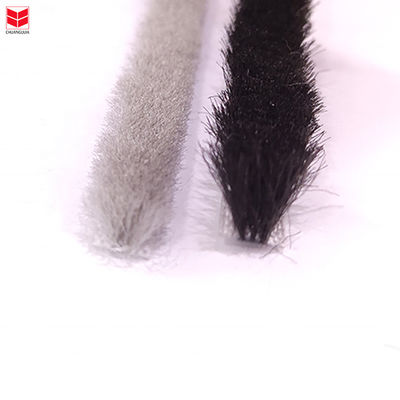 Desain Modern 100% PP Multicolor tebal Sikat Cuaca Tumpukan Segel Strip untuk Setiap Ukuran Gaya Modern