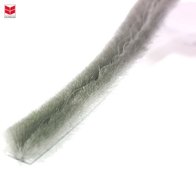 Warna Rumah Hitam/abu/cokelat/putih/lainnya Pabrik Cras-proof Plastik Tumpukan Strip Cuaca Dengan Fin Untuk Pintu Geser