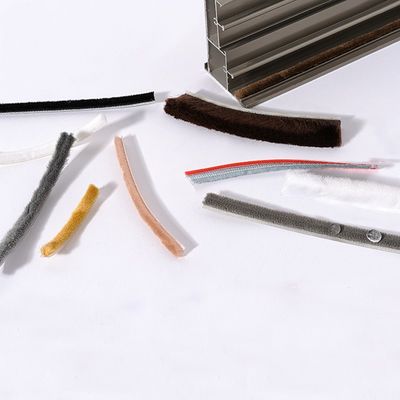 100% PP Wool Pile Aluminium Window Weather Strip untuk Aksesoris Jendela dan Pintu Warna Hitam/Grey/Brown/White/Lain
