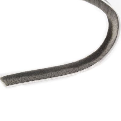 3-25mm Pile Height Door Seal Strip Desain Modern dengan Lebar 3-50mm dan Apposite Wool Weather Stripping