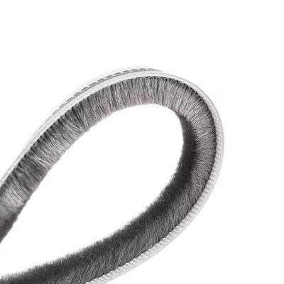 PP Wool Pile Weather Strip Brush untuk Pintu Geser dalam Hitam/Grey/Brown/White/warna lainnya