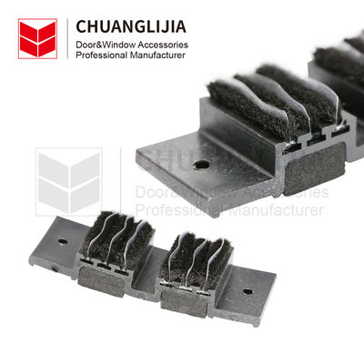 Mudah Pemasangan Aluminium Pintu dan jendela Sistem Aksesoris Plastik Tinggi Tumpukan 3-25mm / lebar 3-50mm